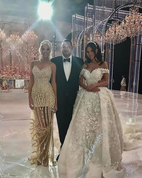 Российский олигарх потратил миллионы на пышную свадьбу с моделью