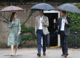 Кейт Миддлтон в платье за 1640 долларов посетила сад, созданный в честь принцессы Дианы