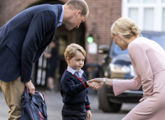 Принц Джордж впервые пошел в школу: в Сети появилось милое видео
