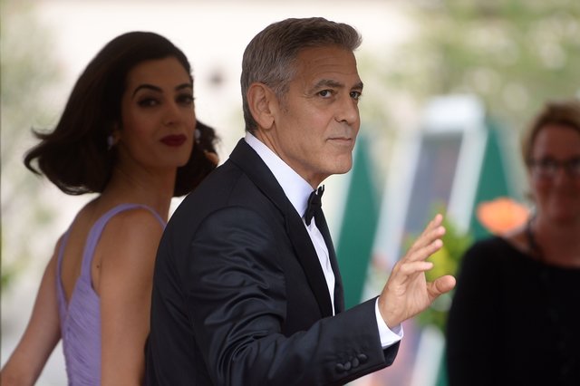 Джордж и Амаль Клуни впервые появились на красной дорожке после рождения у них близнецов