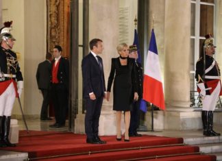 64-летняя первая леди Франции в платье от Elie Saab затмила жену президента Ливана