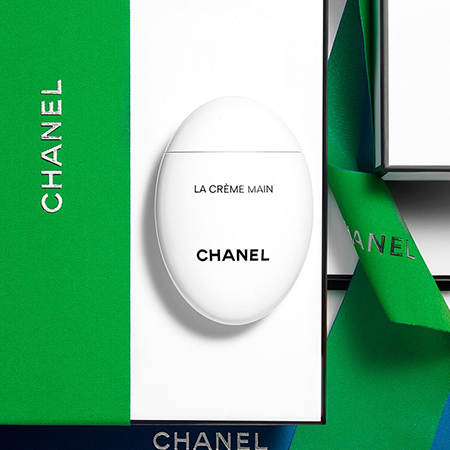 От Киры Найтли до Гаспара Ульеля: Chanel представил список новогодних бьюти-подарков для разных типов личности