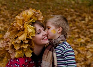 Когда День матери в 2018 году в России, какого числа