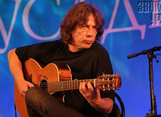 Умер гитарист Иван Смирнов