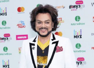 Беременную тройней фанатку Филиппа Киркорова уличили во лжи