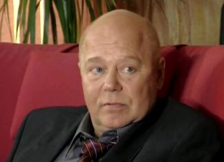 Актер Станислав Житарев попал в больницу