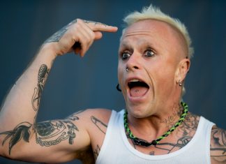 Названа предполагаемая причина суицида солиста The Prodigy