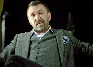 Шнуров сообщил о распаде группы «Ленинград»