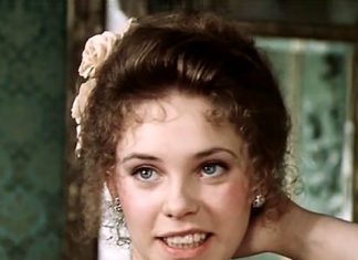 Розовые стены и барная стойка на балконе: Ольга Машная осталась недовольна результатами ремонта