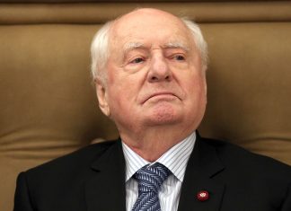 Марк Захаров в реанимации — СМИ