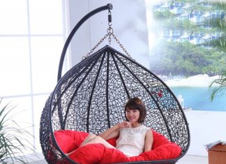 Преимущества подвесных качелей для дома