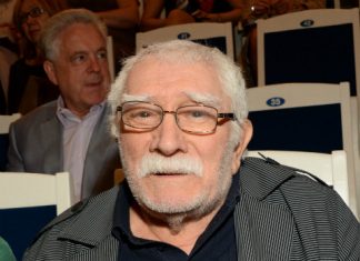 Степан Джигарханян: «Вместе с мамой и Арменом Борисовичем проживает сиделка»