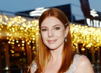 «Пошло и дерзко»: поклонники неоднозначно отреагировали на откровенное фото Натальи Подольской