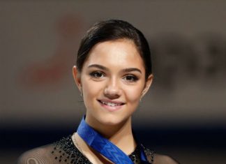 Евгения Медведева: «В фигурном катании стекла в коньки никто не подбрасывает»