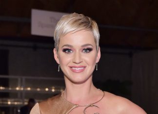 Кэти Перри о беременности: «Я ковыляю словно утка! Мне тяжело дышать»