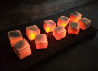 Почему следует выбрать кокосовый уголь для кальяна?