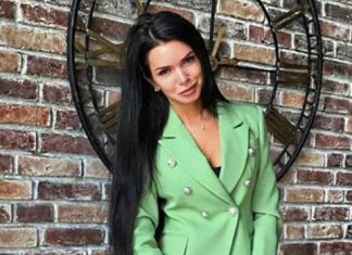 Катя Жужа показала себя после родов и провела экскурсию по больничной палате