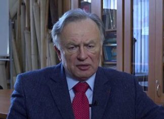 «Угрожали, что мой труп будет лежать в Неве»: Олег Соколов обвиняет давнего врага