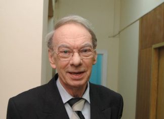 В деле о мошенничестве с имуществом Алексея Баталова потребовалась новая экспертиза