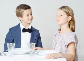 Основные правила этикета для юных девочек