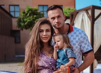 София Стужук боится сказать детям о смерти отца