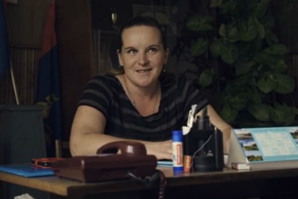 Была уборщицей, а стала главой поселения: Ксения Собчак сняла фильм о Марине Удгодской