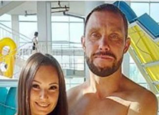 «София уже тонула пьяной, я видел, как она уходит под воду»: интервью бойфренда дочери Конкина