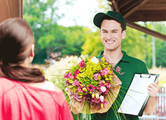 Доставка цветов: кто пользуется услугой?