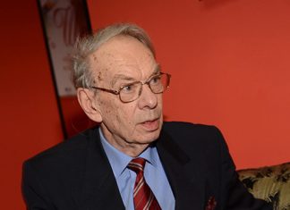 Павел Астахов: «Вдова и дочь Баталова живут на последние гроши, помогает им только Михалков»