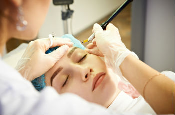 Перманентный макияж:очень популярная и востребованная процедура