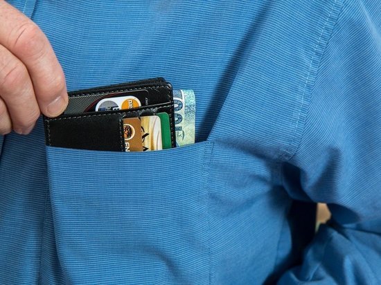 Стало известно, как мошенники узнают о балансе банковских карт