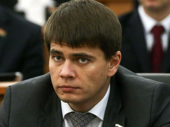 Автор закона про мат в соцсетях с удовольствием смотрит матерное кино