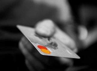 Ограничения по картам для пенсионеров предложили усовершенствовать