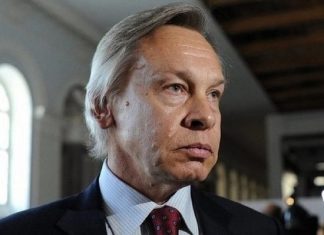 Пушков назвал преемника Байдена на посту президента США