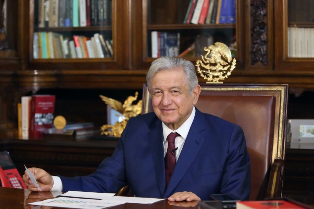 Президент Мексики сообщил об отрицательном тесте на коронавирус