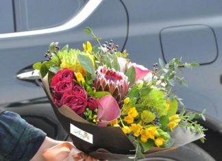 Почему заказать букет в интернет магазине — это удобно
