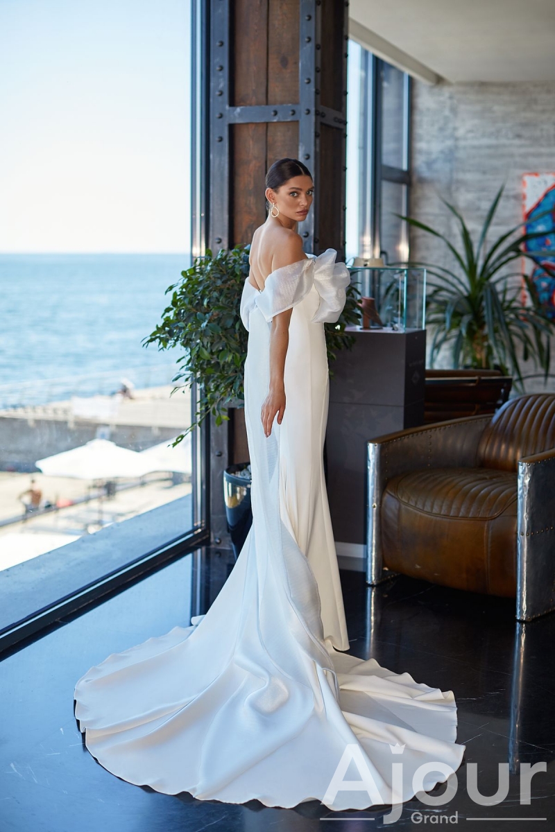 Фасоны необычных свадебных платьев