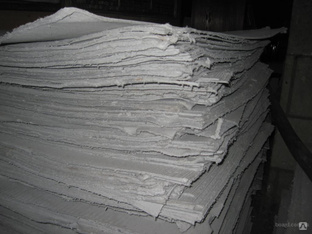 Какие свойства имеет асбестокартон