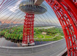 Живописный мост: изюминка Москвы