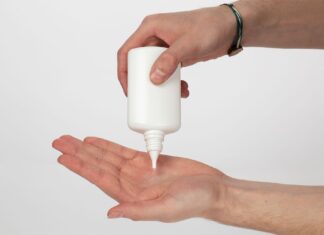 Антисептик для рук: какое средство выбирать для защиты кожи?