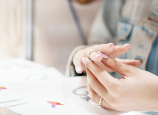 Почему стоит выбрать платиновое обручальное кольцо?