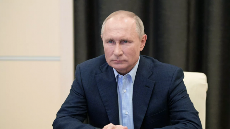 Путин приказал немедленно депортировать из России мигрантов за экстремизм и совершенные правонарушения