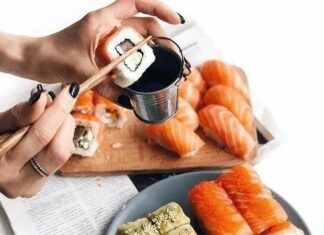 Как правильно выбирать роллы в доставке?