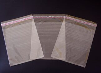 Пакеты с клейкой лентой: востребованный упаковочный материал