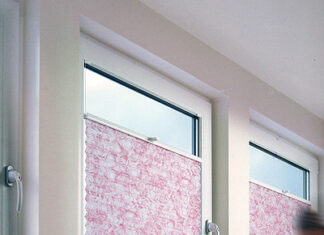 Как закрыть окна на первом этаже от взглядов