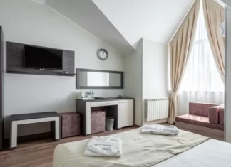 Преимущества бронирования номера в отеле Грейс