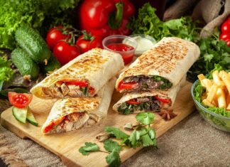 Шаурма: еда для всех слоев населения