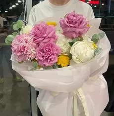 Пионы: любимые цветы девушек