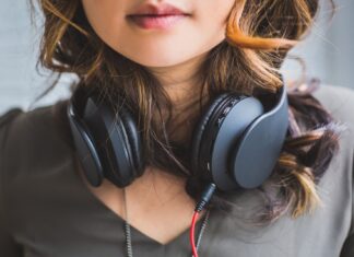 Для чего нужна фоновая музыка?