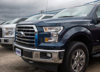 Авто из США: что нужно знать при покупке?